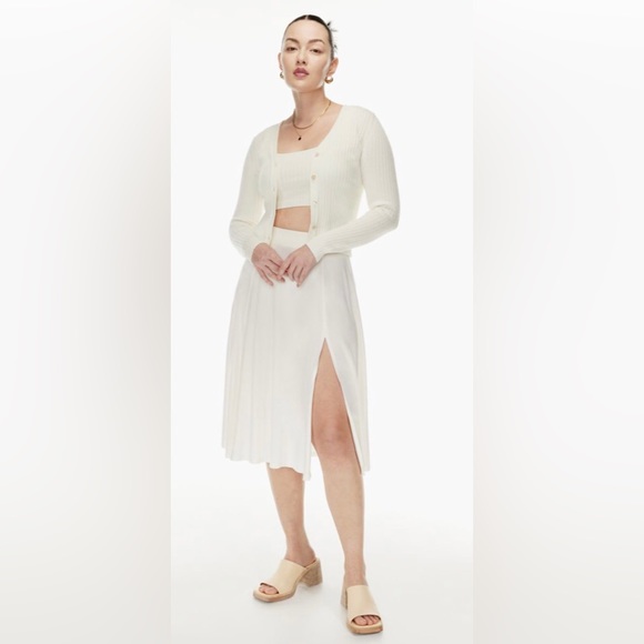 Large Manila Sweater Tank from Wilfred in Flax Beige - Picture 8 of 9